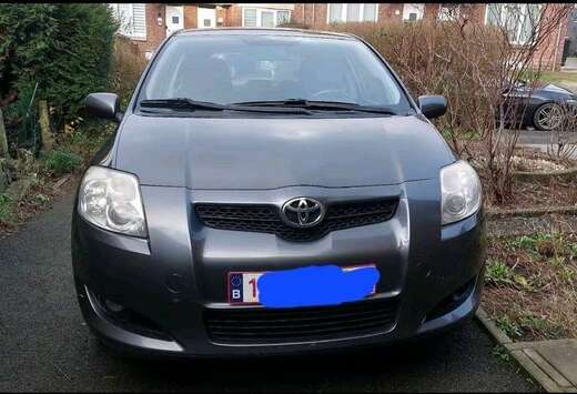 Toyota 2.0 D-4D Linea Luna