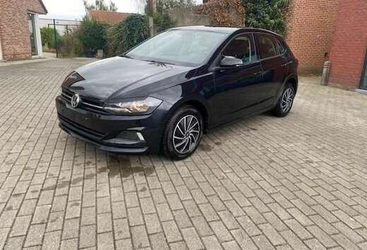 Volkswagen Polo 1.0 Comfortline