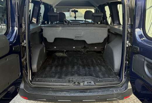 Dacia 1.6i Ambiance