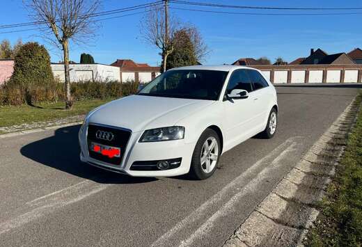 Audi 2.0 TDi Ambition Start/Stop DPF S tronic