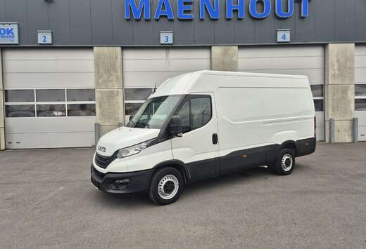 Iveco 35S14V  2023  45.950km  12M Garantie