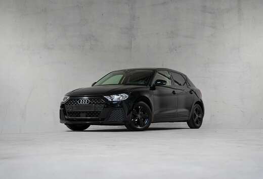 Audi  CARPLAY  FULL BLACK  TVA