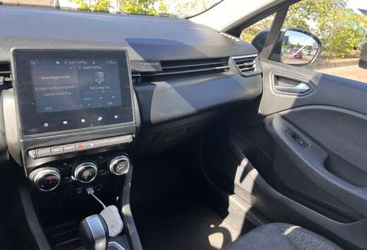 Renault E-TECH Hybrid 140 ZEN