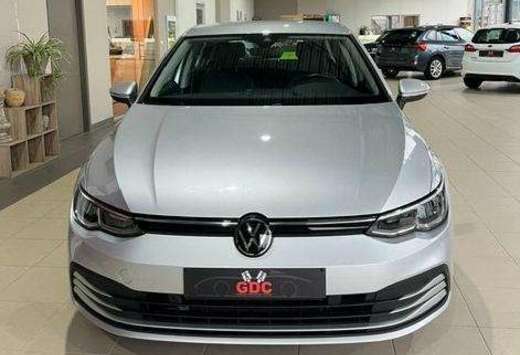 Volkswagen Golf 1.0 TSI Life Business OPF