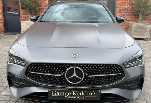 Mercedes-Benz CLA 200 AMG LINE