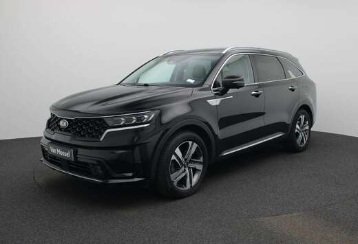 Kia Pace 1.6 PHEV 4WD AT