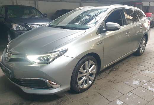 Toyota Auris SW HEV 1.8i HSD Business E-CVT (EU6.2)