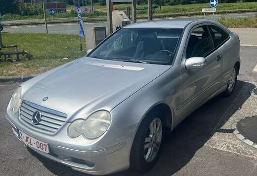 Mercedes-Benz C 180