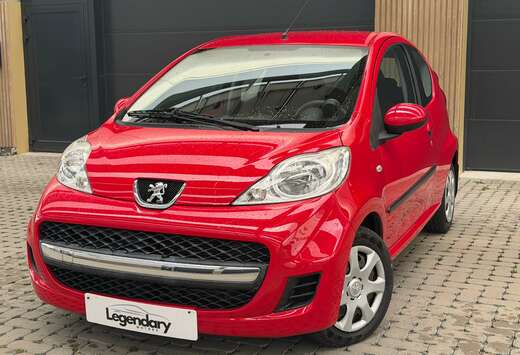 Peugeot 107 1.0i Urban Move