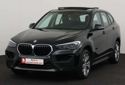 BMW 18 iA SDRIVE  + GPS + PDC + CRUISE + PANO + ALU