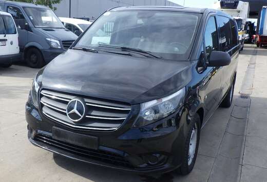 Mercedes-Benz Tourer 114 (Stock ID 69269)