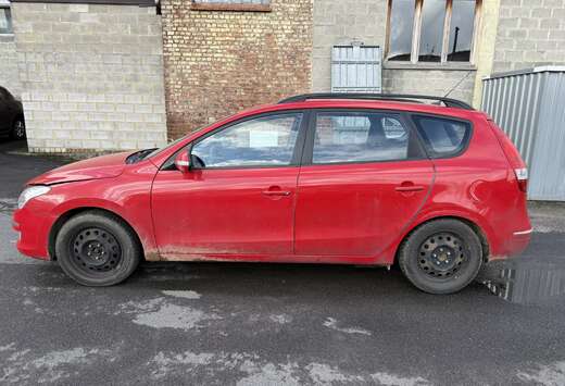 Hyundai i30 SW 1.6 CRDi Lounge***PRIX EXPORT***