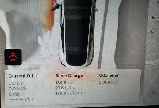 Tesla Model Y 62.8 kWh Standard Range RWD
