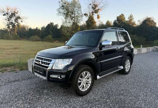 Mitsubishi 3.2L 200CH **Full options Auto Clim Gps Cu ...