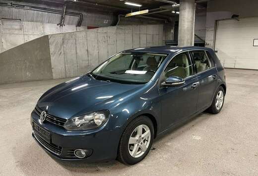 Volkswagen Golf 1.6 CR TDi Highline DPF DSG