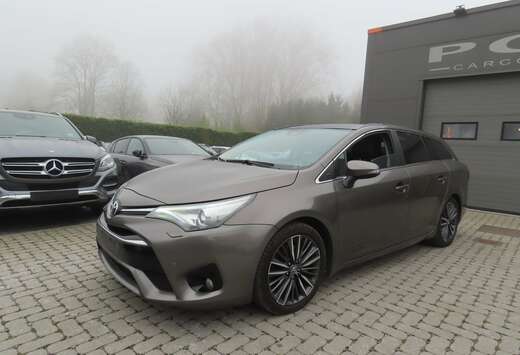 Toyota Avensis SW 2.0 D-4D Premium