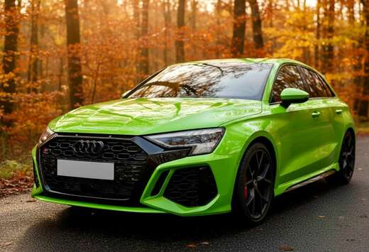 Audi RS3 - 15.000km - LIKE NEW - SUPER PRICE - BTW CA ...