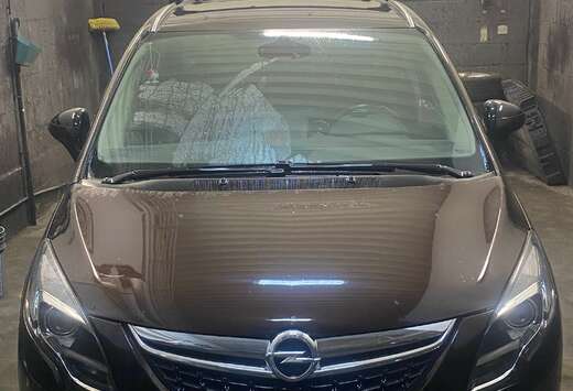 Opel Zafira Tourer 1.4 Turbo Business Edition