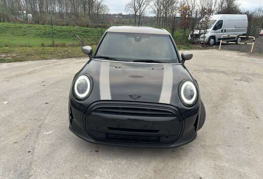 MINI 1.5A Cooper BLACK ÉDITION