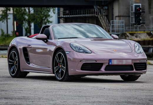 Porsche Frozen Berry PDK  NAVI  BOSE  LEDER  PDC