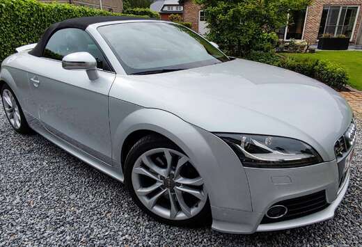 Audi TTS Roadster 2.0 TFSI Quattro TTS S tronic