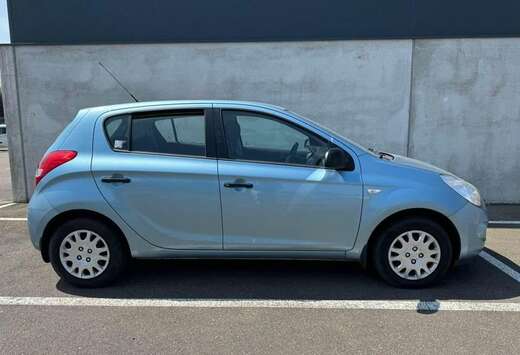 Hyundai i20 1.2i chaîne de distri et carnet complet