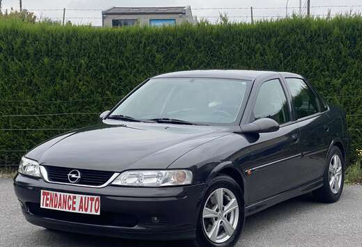 Opel 1.6i Edition 2000 - 1e Main - Automatique