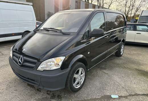 Mercedes-Benz 113 CDI Kompakt Aut. Mixto facelift