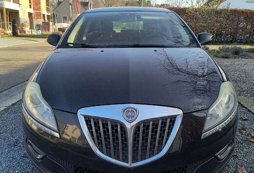 Lancia Delta 1.6 Multijet Argento