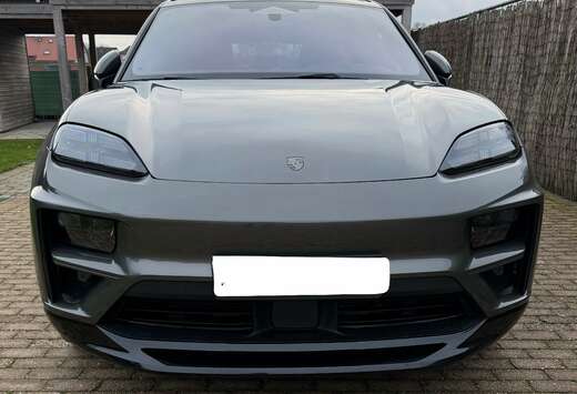 Porsche e-Macan 100 kWh Turbo