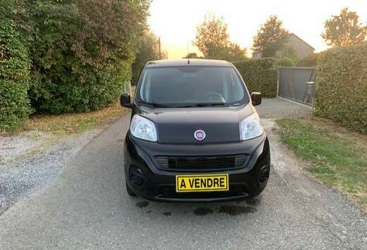 Fiat Qubo 1.4i Lounge SUPER EQUIPEE CLIM GPS JANTE AL ...
