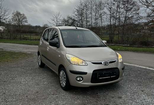 Hyundai 1.1i Lounge / Boite Automatique