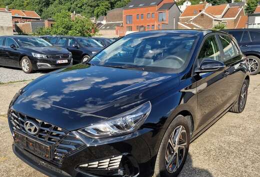 Hyundai 1.0 T-GDi MHEV Sky DCT/ Mild-hybr. /TVA Deduc ...