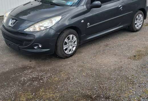 Peugeot + 1.4 benzin 2012 78000km euro 5