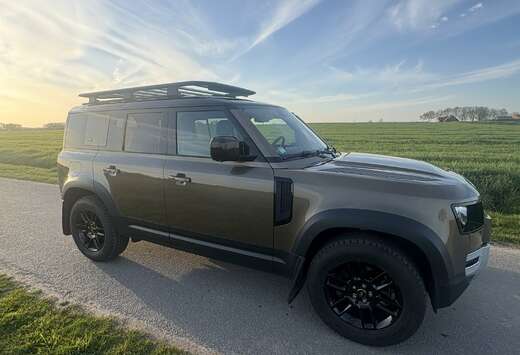 Land Rover 110 2.0 Bi-Turbo D240 First Edition