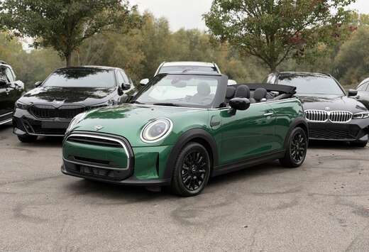 MINI AUTOMAAT // CAMERA / CARPLAY / VERW ZETELS / ...