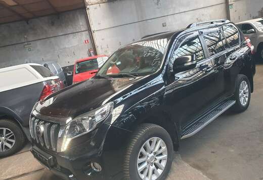 Toyota Landcruiser 3.0 D-4D Premium 7 places