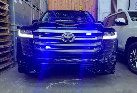 Toyota Landcruiser 4.6i V8 Premium 7pl.