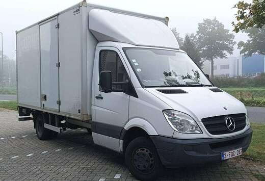Mercedes-Benz 515 2.1 CDI