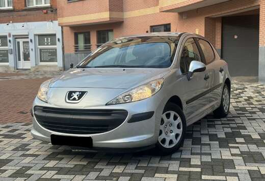 Peugeot Essence prête à immatriculer