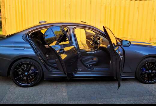 BMW 330eXAS PHEV