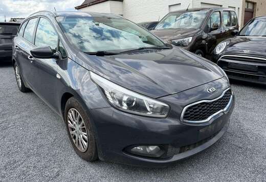 Kia Cee\'d 1.6 CRDi FIFA World Cup Edition