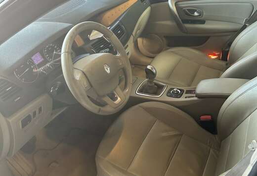 Renault 2.0i Initiale