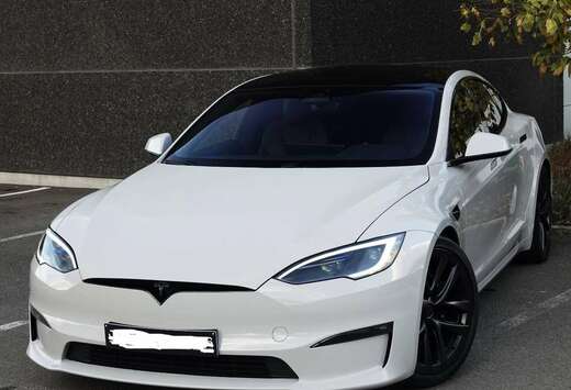 Tesla 100 kWh Dual Motor Long Range