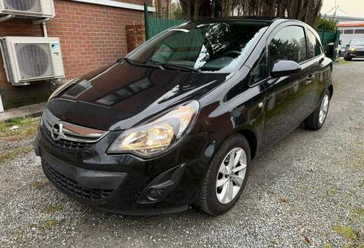 Opel Corsa 1.2i Cosmo GARANTIE 1 AN/JAAR