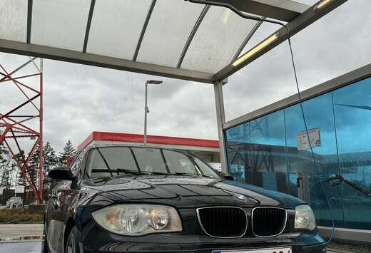 BMW 118d schadewagen / M47-Engine