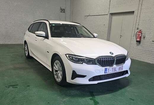 BMW 320e Touring Aut. Advantage