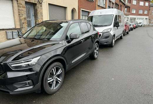 Volvo 1.5 T2 R-Design Geartronic