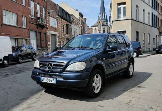 Mercedes-Benz 3.2i Automatik