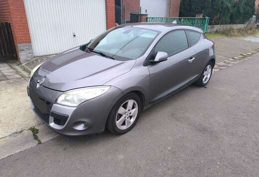 Renault Mégane Coupé 1.5 dCi Dynamique FAP